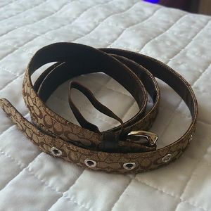 Coach Signature Belt